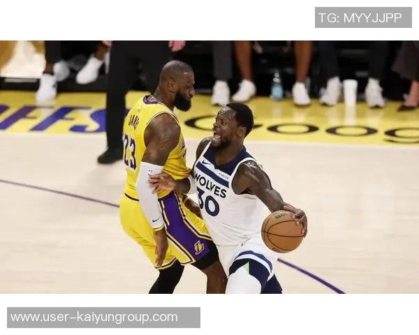 斯玛特称东詹组合激活队友进攻并吸引对手防守重心