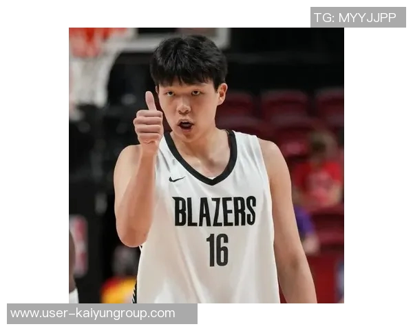 杨瀚森在比赛中表现出色罗威伤愈前他将迎来更多出场机会