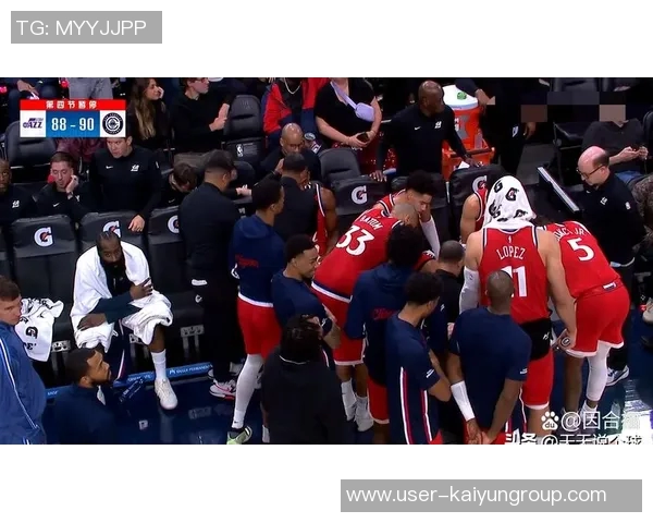 快船队飞往多伦多遭遇航班延误近十小时球员心情受影响 快船队飞往多伦多遭遇航班延误近十小时球员心情受影响